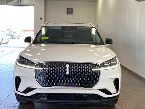 New 2026 Lincoln Aviator Reserve AWD/4WD image 10