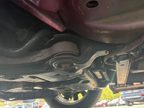 Used 2013 Chrysler 200 Touring FWD image 21