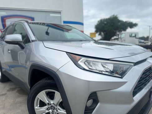 Used 2020 Toyota RAV4 XLE w/ Convenience Package AWD/4WD image 17