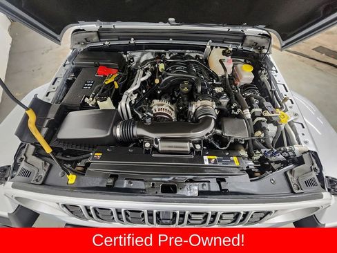 Certified 2024 Jeep Wrangler Unlimited Sahara w/ Technology Group AWD/4WD image 34