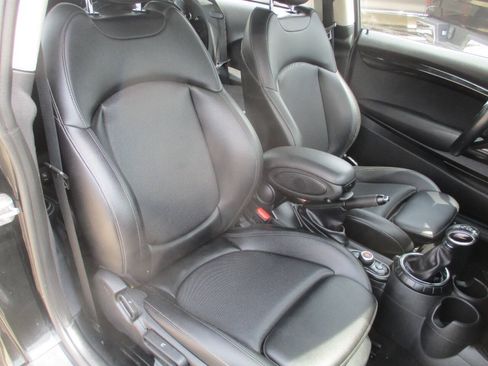 Used 2016 MINI Cooper S FWD image 38