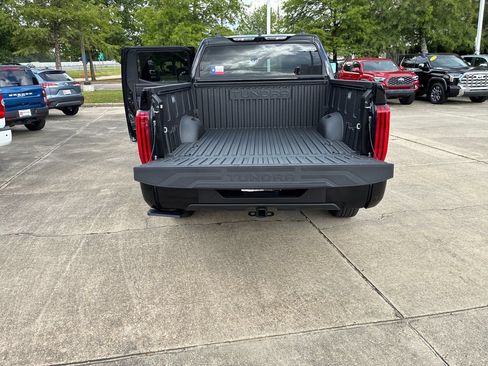 New 2026 Toyota Tundra SR5 AWD/4WD image 29
