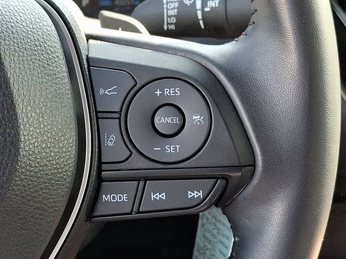 Used 2022 Toyota Corolla SE FWD image 21