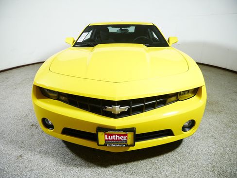 Used 2012 Chevrolet Camaro LT RWD image 2