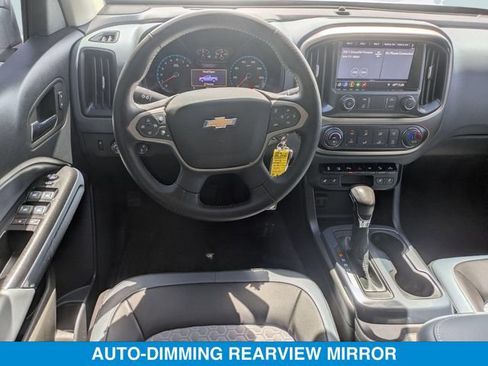 Used 2022 Chevrolet Colorado Z71 w/ Safety Package AWD/4WD image 13