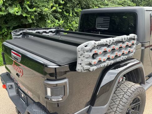 Used 2021 Jeep Gladiator Mojave AWD/4WD image 8