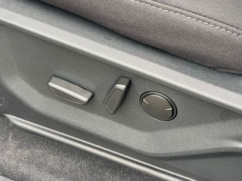 New 2026 Ford F150 XLT w/ Equipment Group 302A MID image 8