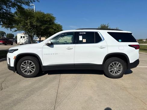 Used 2023 Chevrolet Traverse LT AWD/4WD image 14