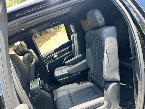 Used 2025 Cadillac Escalade IQ Sport 1 AWD/4WD image 46