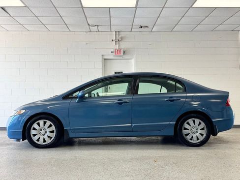 Used 2010 Honda Civic LX image 4
