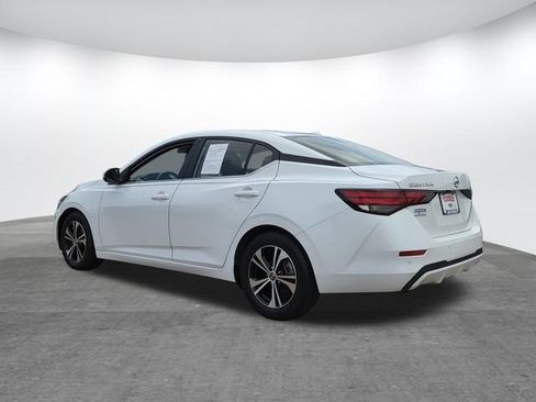 Used 2022 Nissan Sentra SV FWD image 6