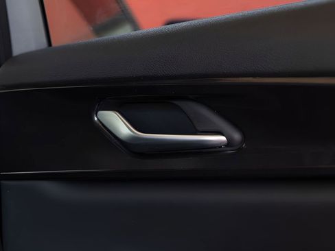 Used 2023 Jeep Grand Cherokee Altitude AWD/4WD image 59