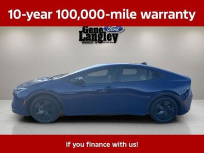 Used 2025 Toyota Prius LE