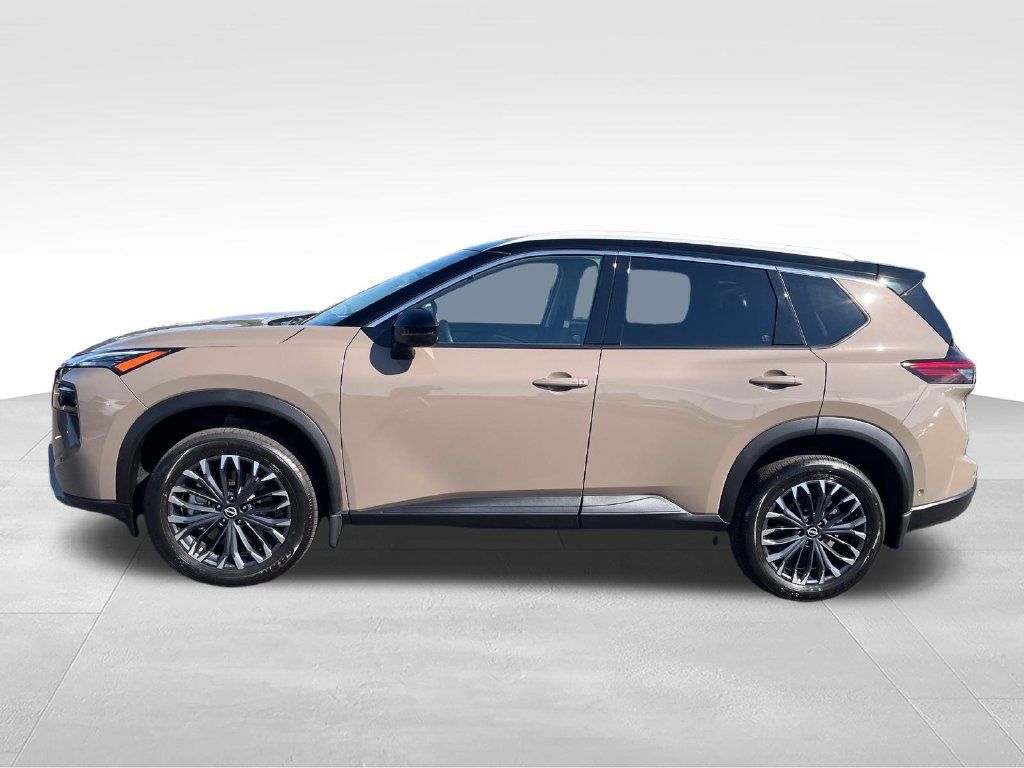 Used 2025 Nissan Rogue SL w/ Tech Package AWD/4WD image 2