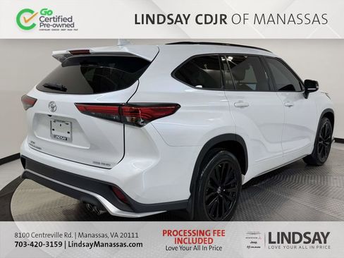 Used 2023 Toyota Highlander XSE AWD/4WD image 8