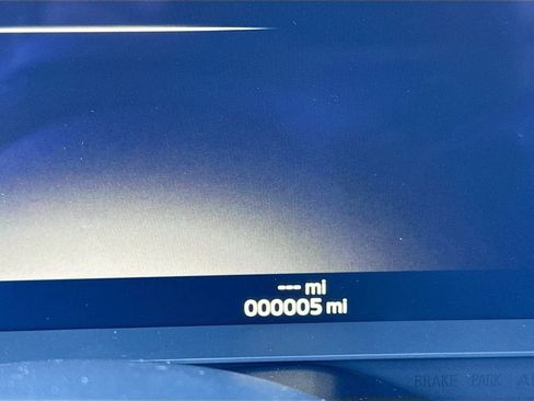 New 2026 Mitsubishi Outlander SE image 12