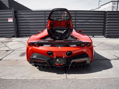 Used 2021 Ferrari SF90 Stradale image 22