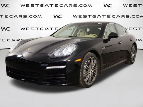 Used 2016 Porsche Panamera S image 1