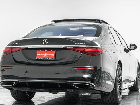 Used 2024 Mercedes-Benz S 580 4MATIC Sedan image 9