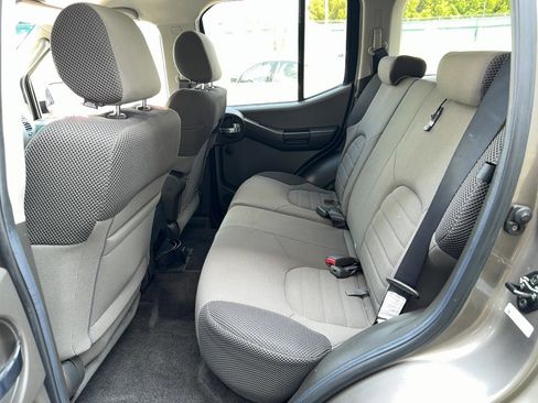 Used 2005 Nissan Xterra SE AWD/4WD image 15