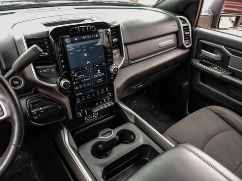 Used 2023 RAM 2500 Big Horn w/ Night Edition AWD/4WD image 28