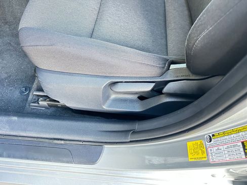 Used 2025 Toyota Camry LE image 23