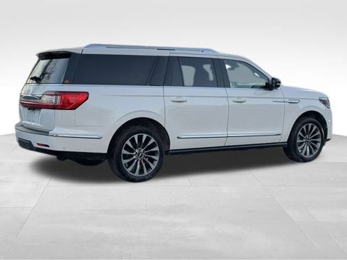 Used 2020 Lincoln Navigator L Reserve w/ Luxury Package image 3