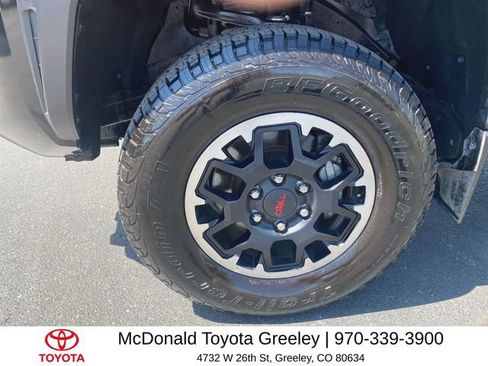 Used 2024 Toyota Tacoma TRD Off-Road w/ TRD Off Road Upgrade Package AWD/4WD image 10
