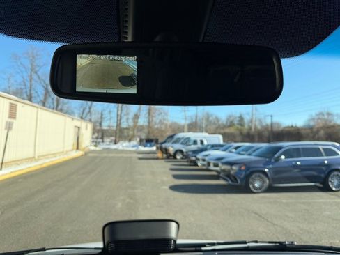 Used 2025 Mercedes-Benz Sprinter 2500 image 18