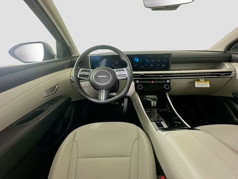 New 2026 Hyundai Tucson SEL FWD image 18
