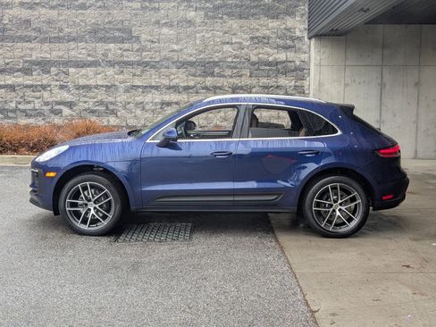 New 2026 Porsche Macan AWD/4WD image 2