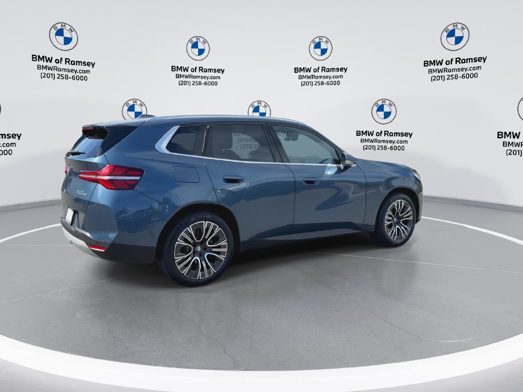 Used 2026 BMW X3 xDrive30i w/ Premium Package AWD/4WD image 8