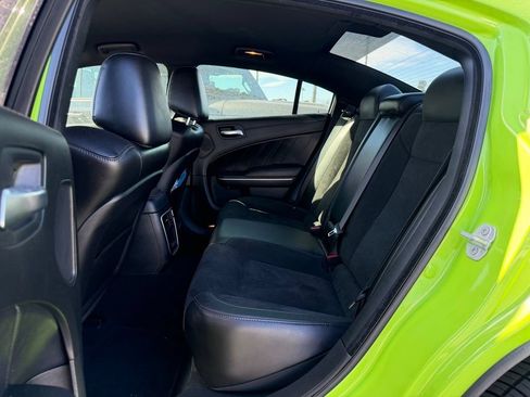 Used 2023 Dodge Charger Scat Pack RWD image 4