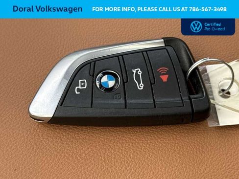 Used 2024 BMW 330i Sedan w/ Convenience Package RWD image 28