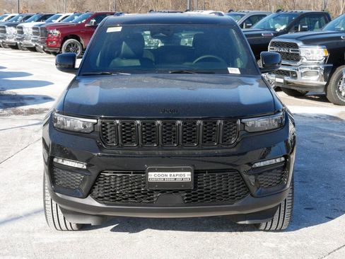 New 2025 Jeep Grand Cherokee Limited image 18