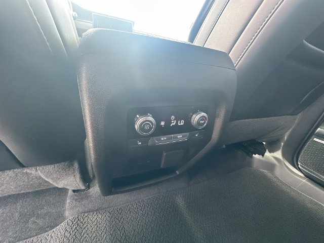 Used 2025 GMC Acadia Denali w/ LPO, Floor Liner Package FWD image 25