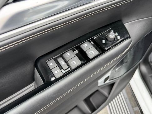 New 2026 Jeep Grand Wagoneer Limited image 16