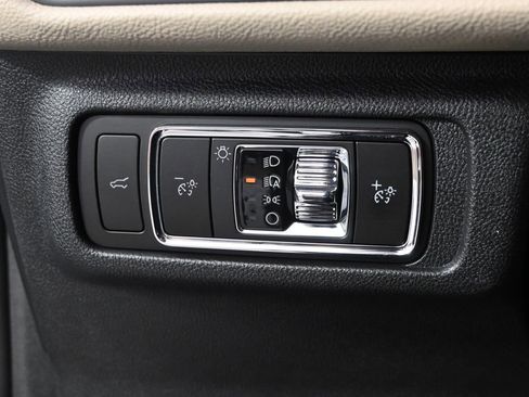 New 2026 Lincoln Corsair Premiere AWD/4WD image 24