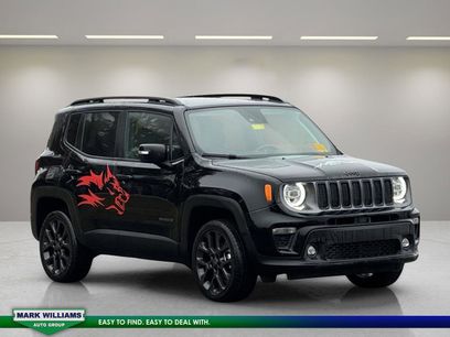 Used 2023 Jeep Renegade Limited w/ Sun/Sound Group