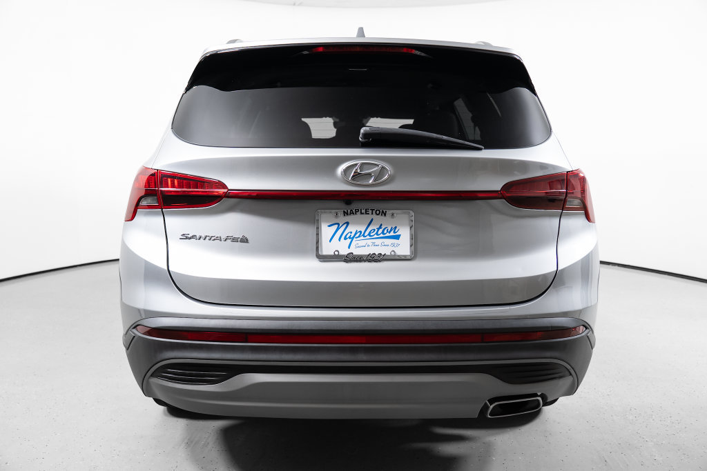 Used 2023 Hyundai Santa Fe SEL FWD image 9