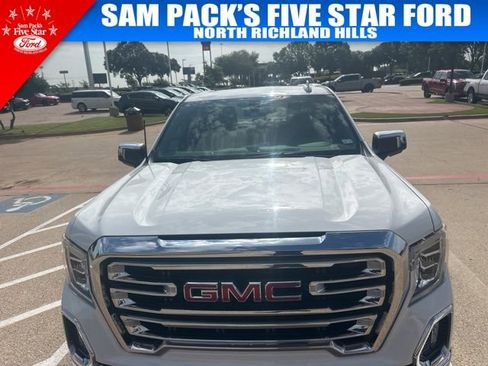 Used 2021 GMC Sierra 1500 SLT RWD image 2