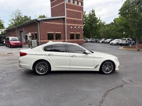 Used 2017 BMW 540i RWD image 8