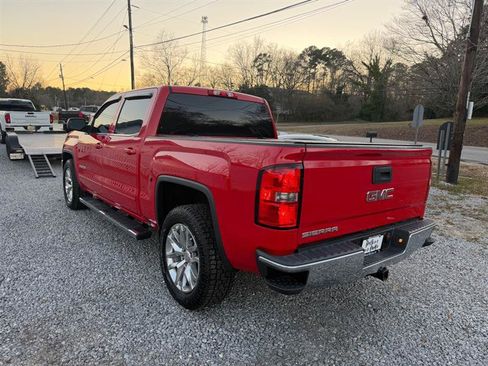 Used 2017 GMC Sierra 1500 SLE w/ SLE Value Package image 4