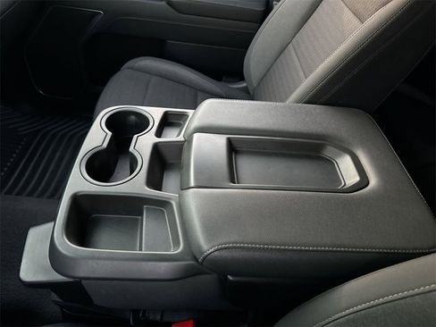 Used 2022 GMC Sierra 1500 Elevation image 21