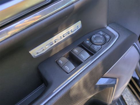 Used 2023 GMC Sierra 1500 Denali image 24