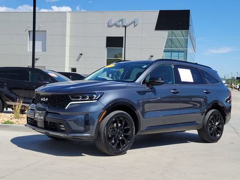 Used 2023 Kia Sorento SX AWD/4WD image 1