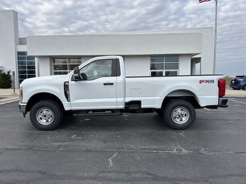 New 2026 Ford F350 XL w/ XL Off-Road Package image 18