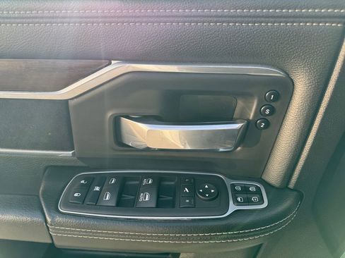 Used 2024 RAM 2500 Laramie image 20