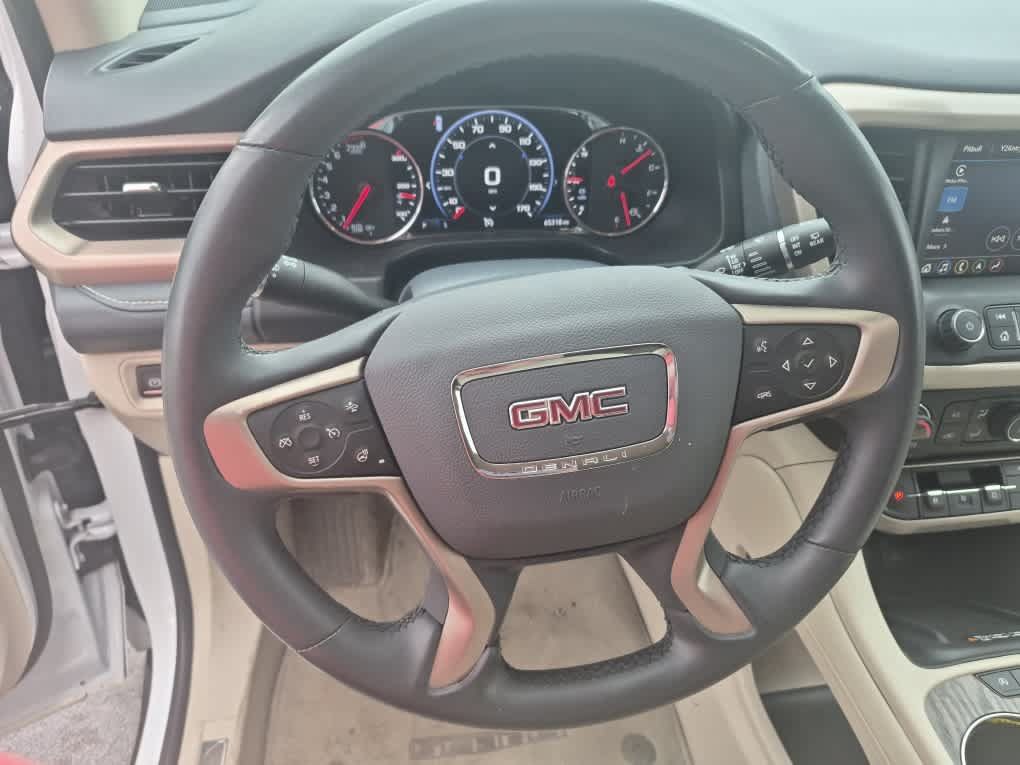 Used 2023 GMC Acadia Denali AWD/4WD image 16