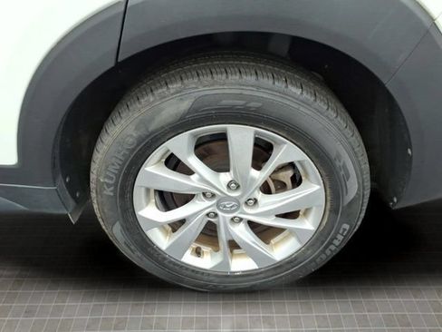 Used 2020 Hyundai Tucson Value AWD/4WD image 10
